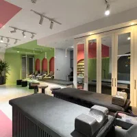 استخدام خدماتی