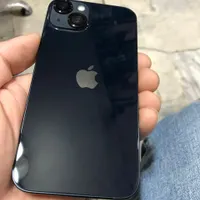 اپل iPhone 13 با حافظهٔ ۱۲۸ گیگابایت