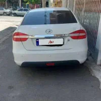 جک j5 اتومات سفید