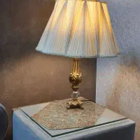 یک جفت آباژور پایه برنز رو میزی