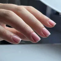 کاشت ناخن ژلیش و لمینت ۱۰۰|خدمات آرایشگری و زیبایی|اصفهان, باغ فدک|دیوار