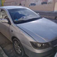 خودروی سواری لیفان 620