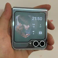 z flip 6 مشابه آکبند