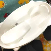 وان شستشوی کودک دارای تخلیه آب