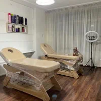 اجاره لاین ناخن و رنگ و لایت فیشال و پدیکور مژه|خدمات آرایشگری و زیبایی|مشهد, شهید فرامرز عباسی|دیوار