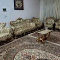 یک دست مبل ۹نفره درحدنو چوب راش