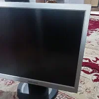 مانیتور ۲۱ اینچ سالم
