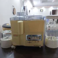 ۳کاره همیلتون