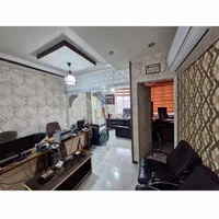 منشی و کارمند دفتر وکالت