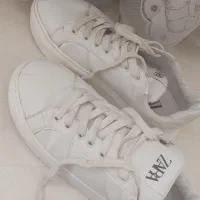 کفش اسپرت دخترانه|کیف، کفش، کمربند|شاهین‌شهر, شهرک هشت بهشت|دیوار