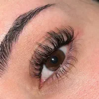 مدل اکستنشن مژه مپذیریم .(هزینه خیلی کم)