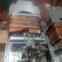 دو عدد آبگرمکن دیواری در حد نو