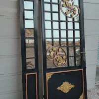 درب دو لنگه ساختمان