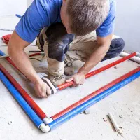 لوله کشی اب و فاضلاب نصب و تعمیر پمپ شیرالات