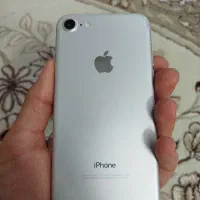 آیفون 7 128گیگ سفید
