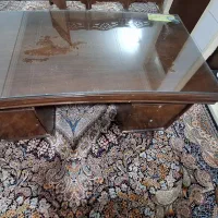 میز چوبی