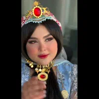 کرایه ست تاج و سنجاق محلی نگین دار (کرایه بدلیجات)|بدلیجات|شیراز, شاهچراغ|دیوار