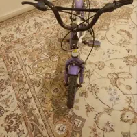 دوچرخه شماره ۱۲ یکم صندلش خراب شده