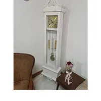 ساعت نو میباشد و بدون هیچ گونه خطی