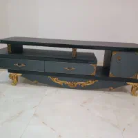 میز تی وی طوسی طلایی.