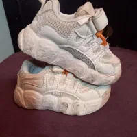 ۱جفت کتونی خارجی پافر بچه گانه همراه صندل دخترانه