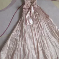 شیکترین لباس|لباس|هشتگرد, فاز ۲ مهستان|دیوار