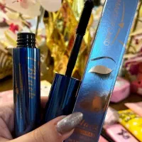 ریمل میکاپ لند