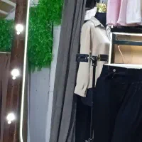 اینه ایستاده