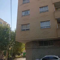 سه طبقه سه نبش فول بازسازی ویوو فضای سبز + تجاری