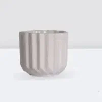 گلدان سرامیکی کوچیک و بزرگ