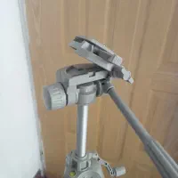 سه پایه دوربین عکاسی|دوربین عکاسی و فیلمبرداری|کرمانشاه, |دیوار