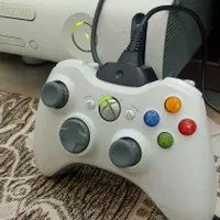ایکس باکسxbox360 کپی همراه با هارد ۳۲۰ودوربین