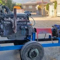 فروش موتور بنز ۳۰۲ و پمپ اب طبقاتی