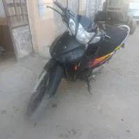 موتور لاکی|موتورسیکلت|تربت‌حیدریه, منظر|دیوار