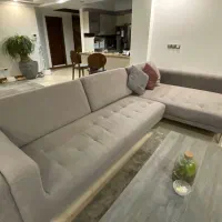 مبل ال راحتی با جلومبلی