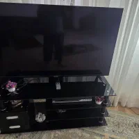 تلوزیون ال جی ۴۶ اینچ همراه با میز