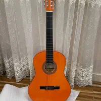 گیتار king|گیتار، بیس، امپلیفایر|صومعه‌سرا, |دیوار