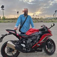 کاوازاکی نینجا چهار سیلندر ZX25R