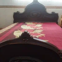 تخت دو نفره همراه با تشک و تخت کودک