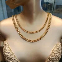 گردنبند نمادار|جواهرات|شیراز, شاهچراغ|دیوار