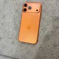 گوشی ایفون 17پرومکس نارنجی