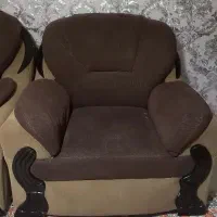 مبل راحتی 7نفره ترک وتلویزیون42 رنگی2000000تومان