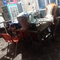 وسایل یک مغازه هست خیاطی    3 عد چرخ خیاطی