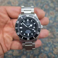 ساعت مچی TUDOR  و سواچ