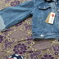 کت جین|لباس|جهرم, |دیوار