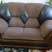 فروش مبل چرم وچوبی به فروش می رسد|مبلمان خانگی و میز عسلی|شهرکرد, |دیوار