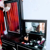 تخت خواب همراه میزاینه و آباژور