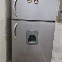 یخچال دست دو