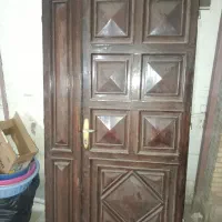 درب ورودی آپارتمان و اتاق