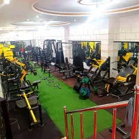 باشگاه بدنسازی طاها اسپرت